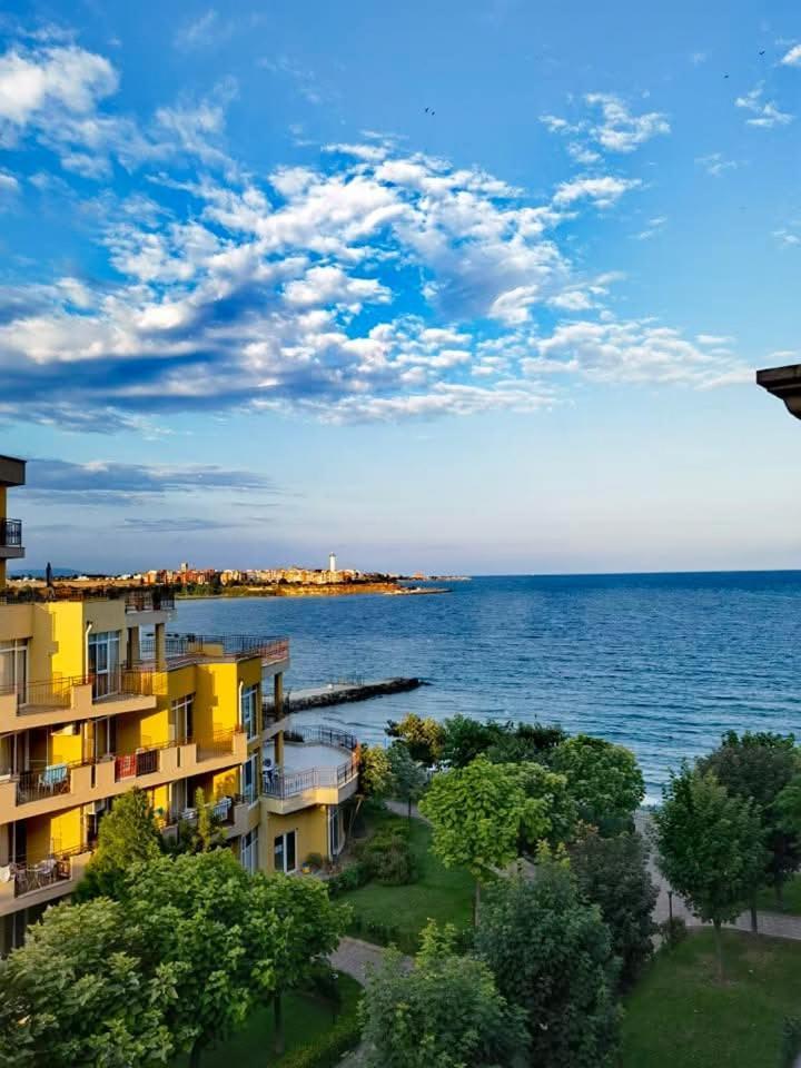 أهيلوي Dl Apartments المظهر الخارجي الصورة